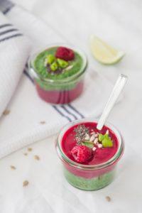 Lime and raspberry smoothie