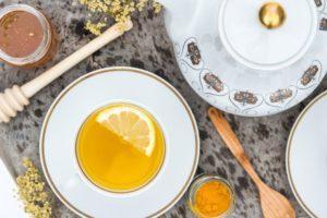 Use Your Noodles - Immune-Boosting Elderflower Turmeric Tea