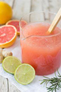 Use Your Noodles - Grapefruit-Lime Coctail with Ginger and Rosemary