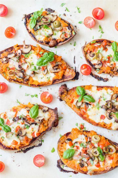 These sweet potatoes are filled with a cheezy pizza stuffing