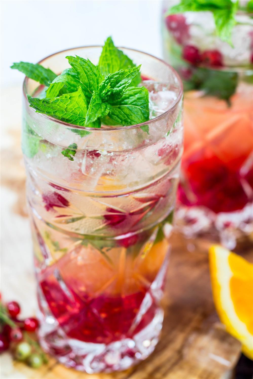 Use Your Noodles - Red Currant, Orange & Mint Mojitos