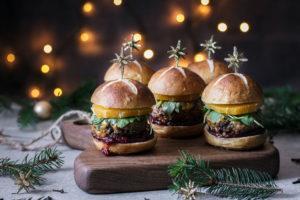 Use Yor Noodles - Mulled Wine Christmas Cheeseburger