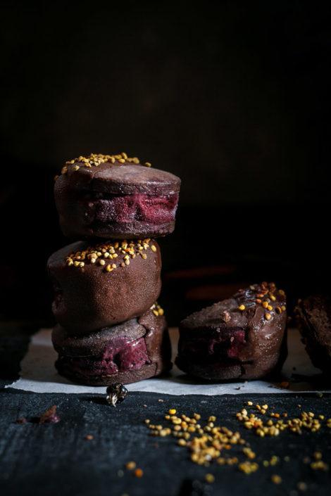 Double chocolate blackberry ice cream sandwiches are a perfect ice cold refreshment for the hot late summer days!