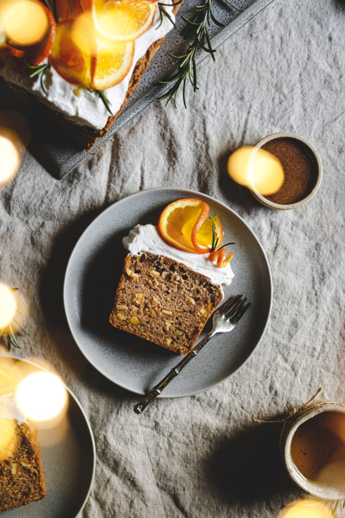 Incredible tips for festive food photography! I am sharing a few things I pay attention too when I take festive food photos during the Christmas time and New Year’s festivities.