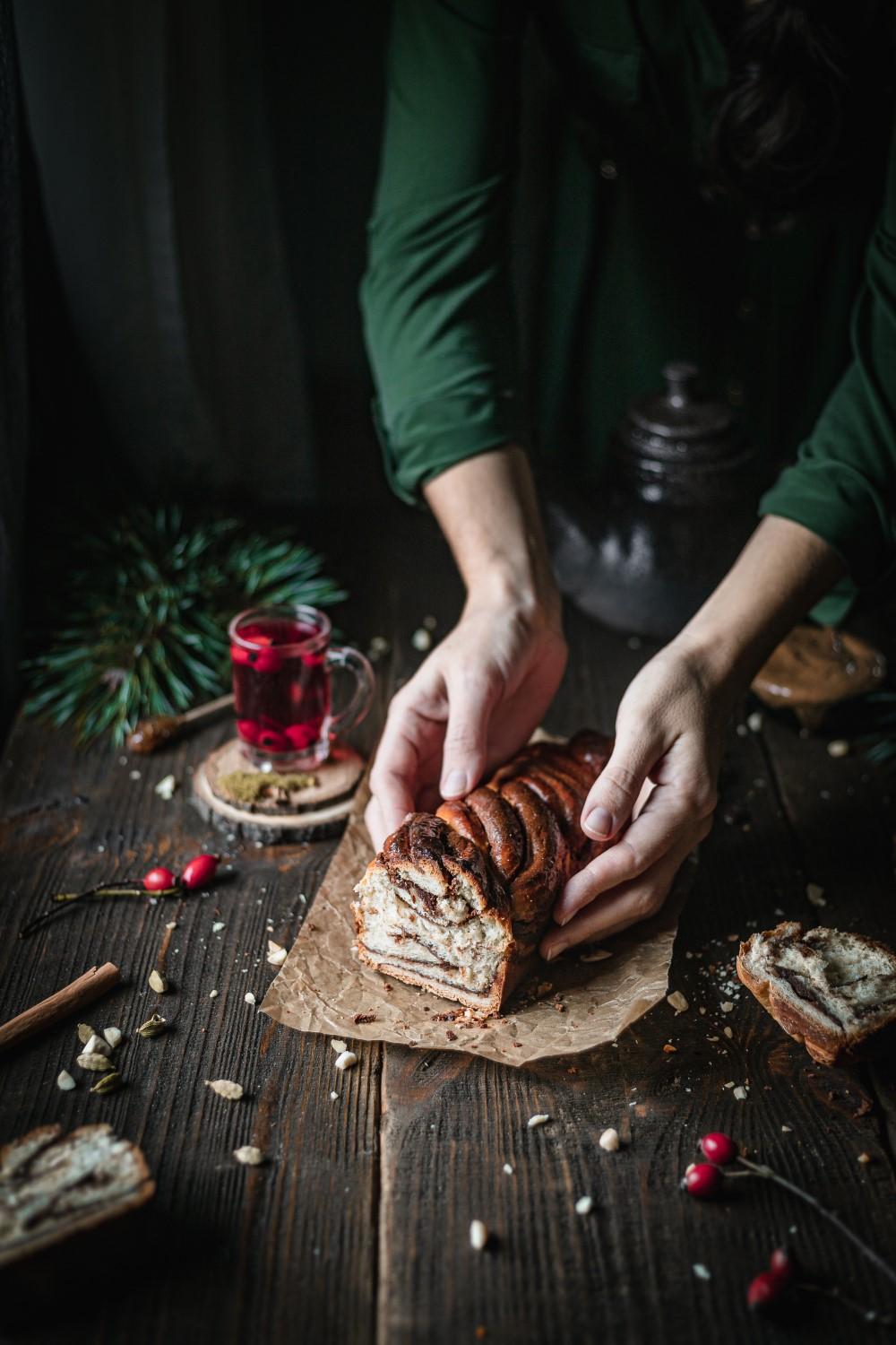 This delicious almond butter chocolate babka is made of rich sweet dough and creamy filling. It's so cozy and homey. A perfect Christmas treat that everyone will love.